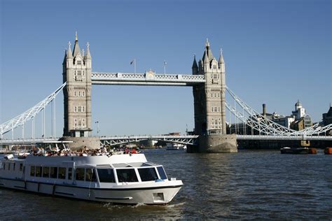 river cruises from london bridge